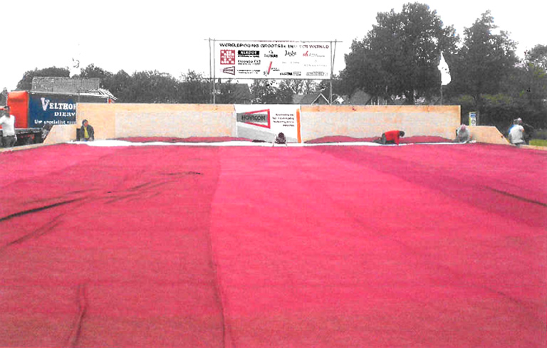 longest bed in the world